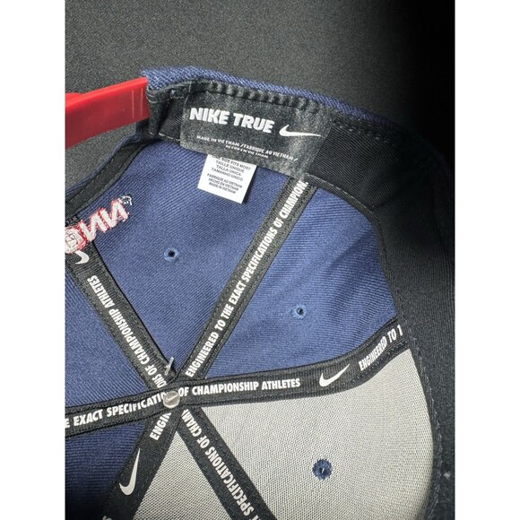 UConn Huskies Nike True Men's Wolf Navy Blue Hat EUC University Of Connecticut - Picture 6 of 6